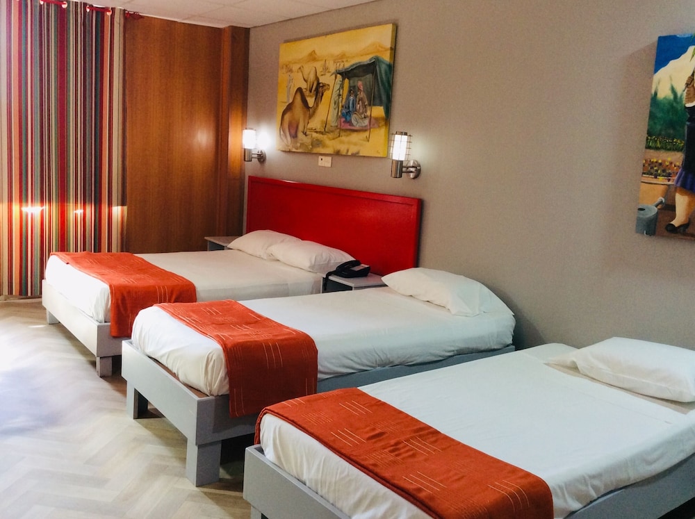 

Bologna - Port Louis - Champ de Mars B&B