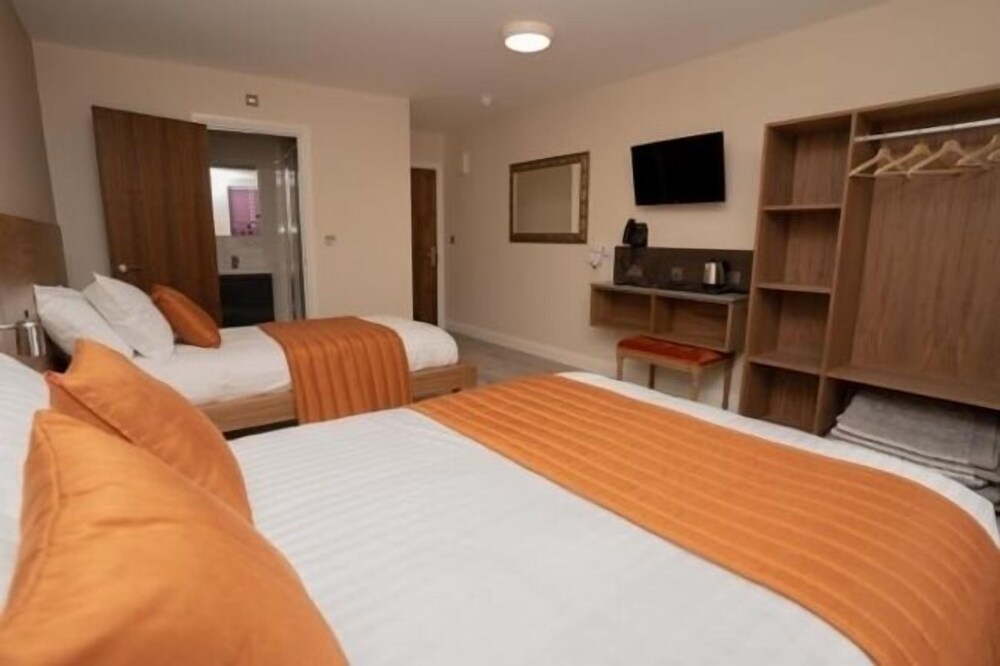 

Roma - Luton - Eagle Hotel Luton Airport