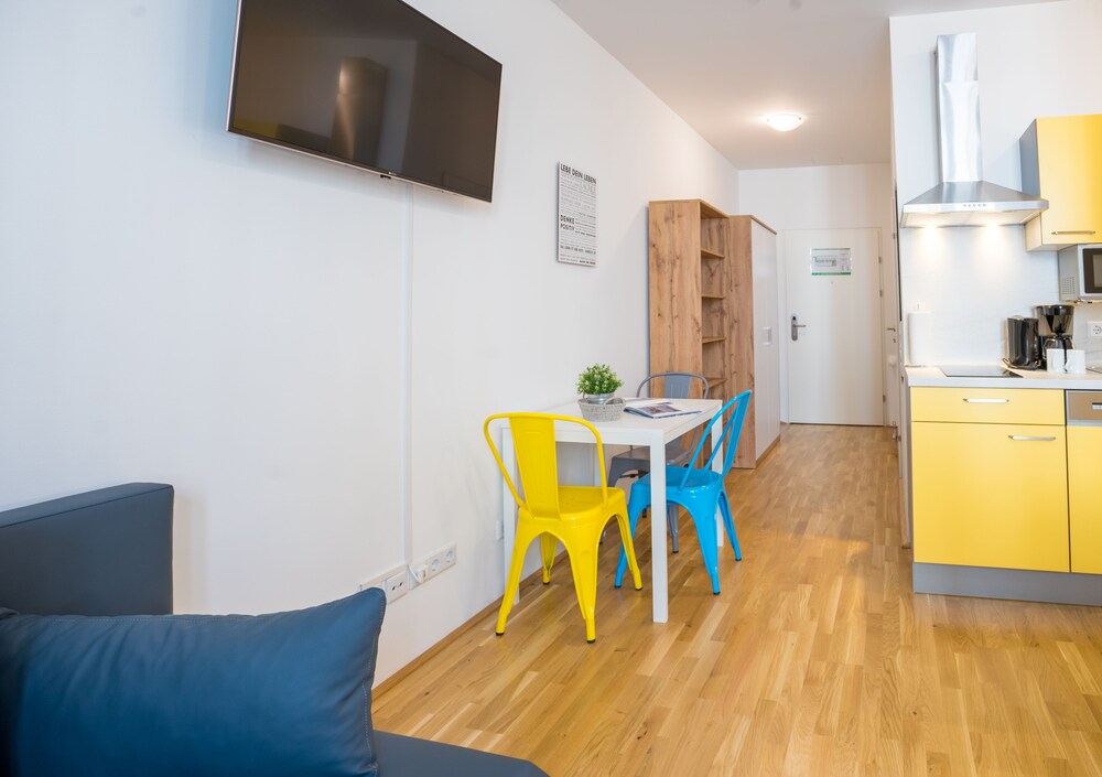 

Napoli - Groß-Enzersdorf - FeelGood Apartments SmartLiving | contactless check-in