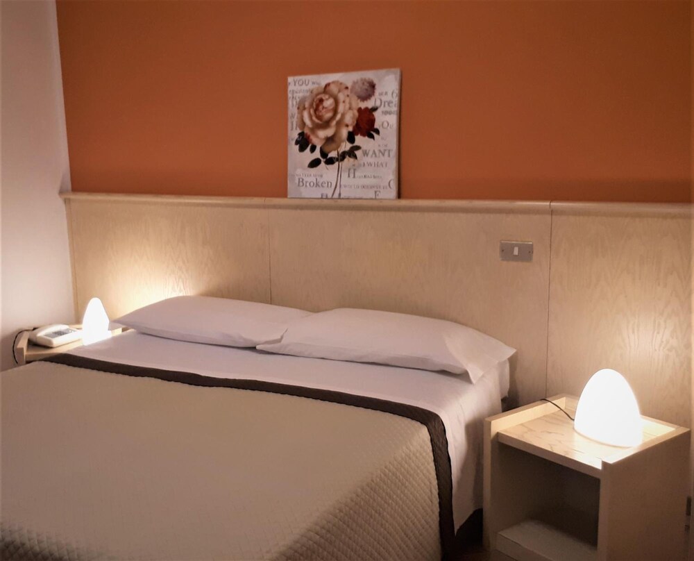 

Napoli - Orvieto - Hotel Kristall