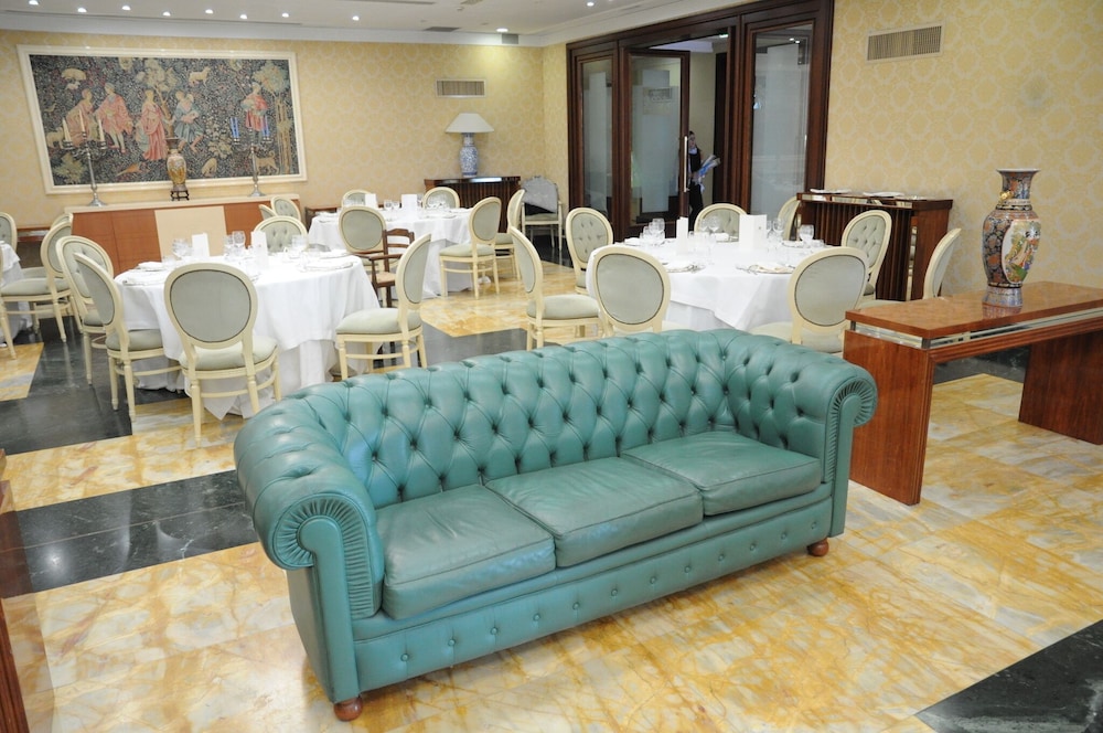 

Milano - Grottaferrata - LH Hotel Domus Caesari