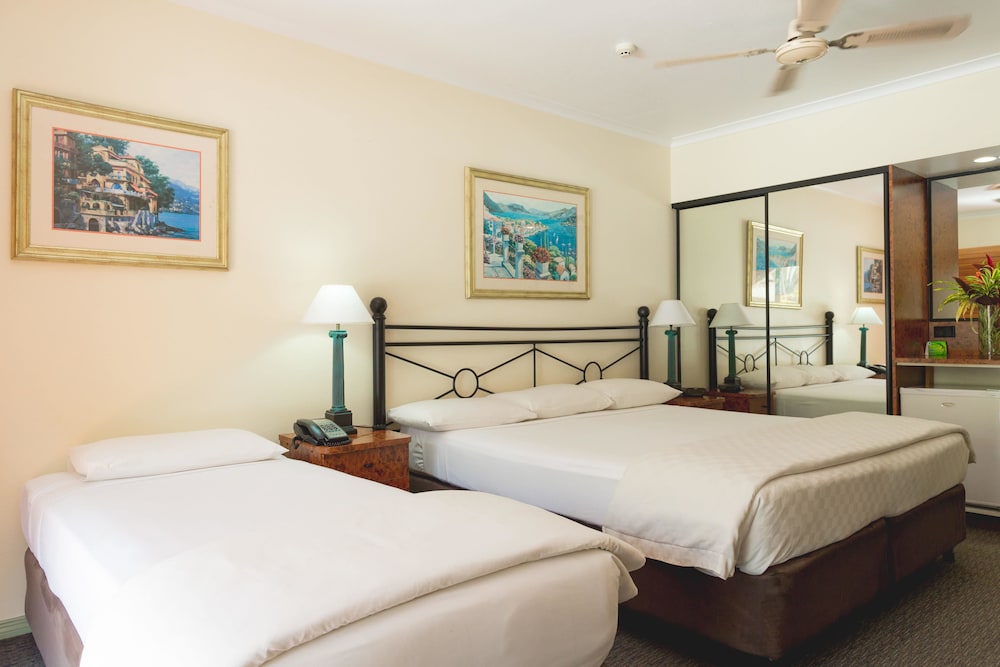 

Venezia - Cairns - Palm Royale Cairns