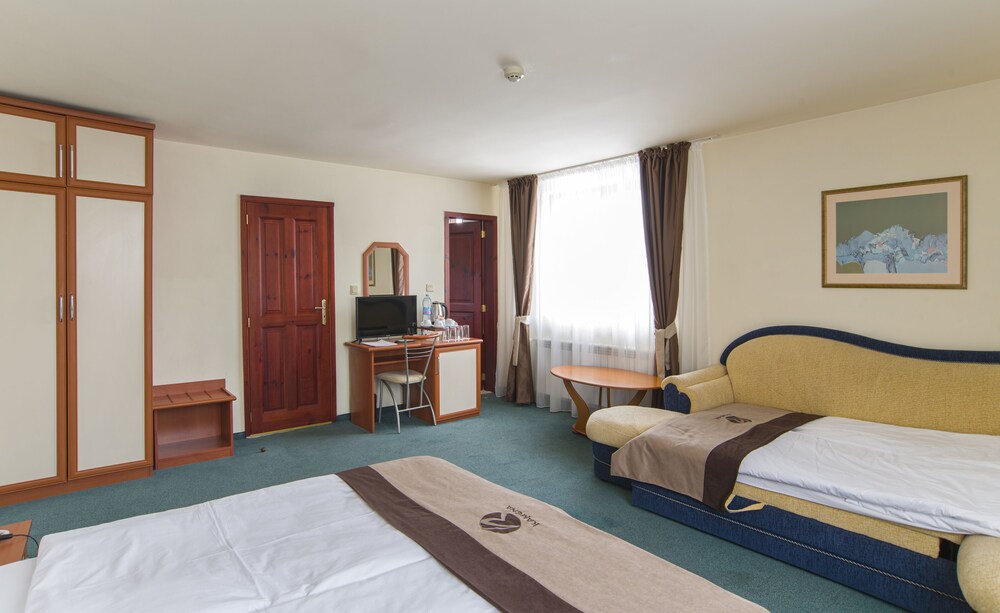 

Roma - Chepelare - Hotel Kamena