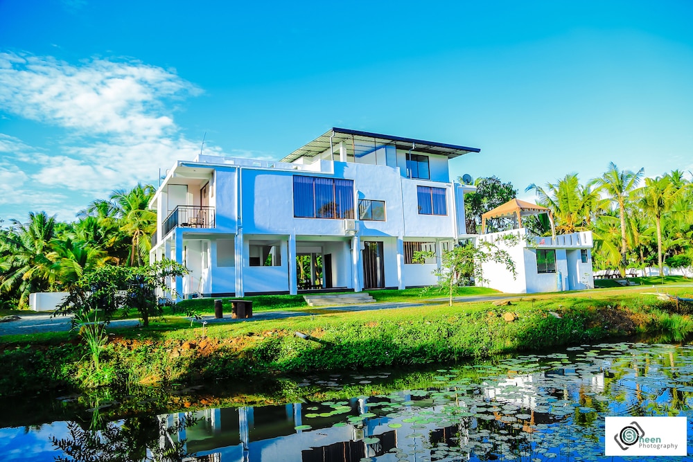 

Milano - Matara - Shades Resort and Villa