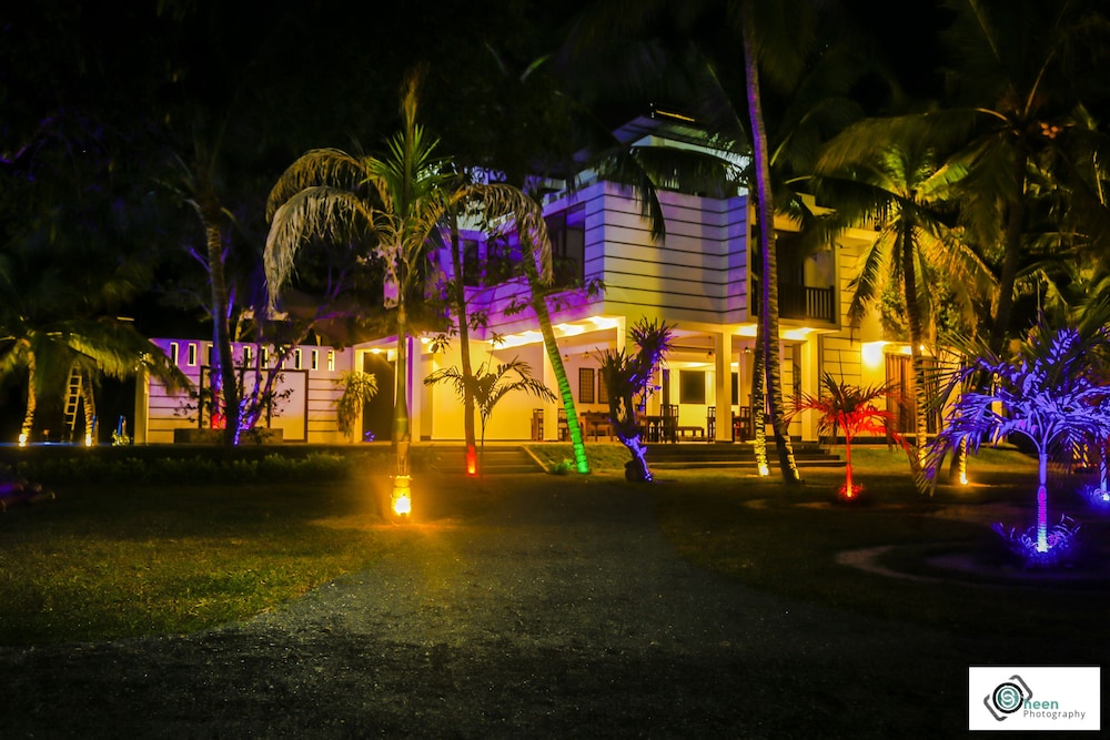 

Napoli - Matara - Shades Resort and Villa