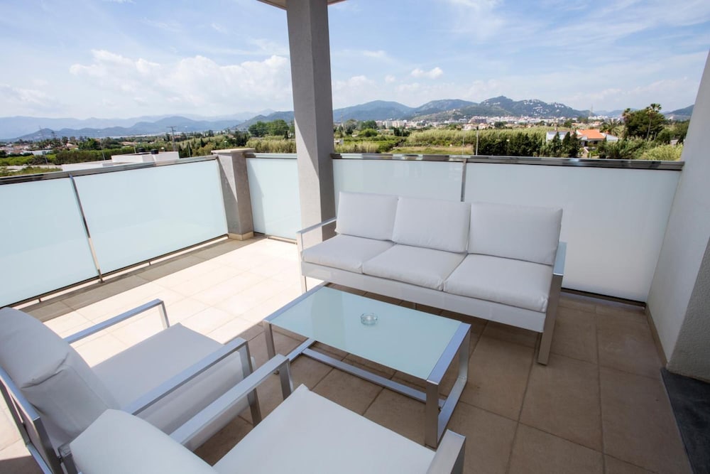 

Milano - Oliva - ApartHotel Playa Oliva