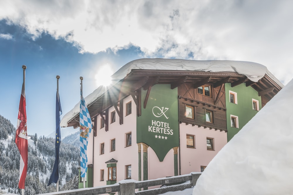 

Napoli - St Anton - Kertess