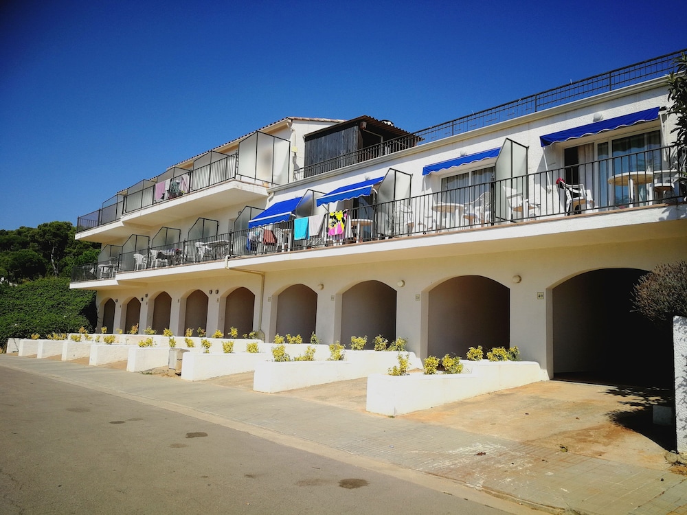

Catania - L'Estartit - RVApartaments Club Torrevella