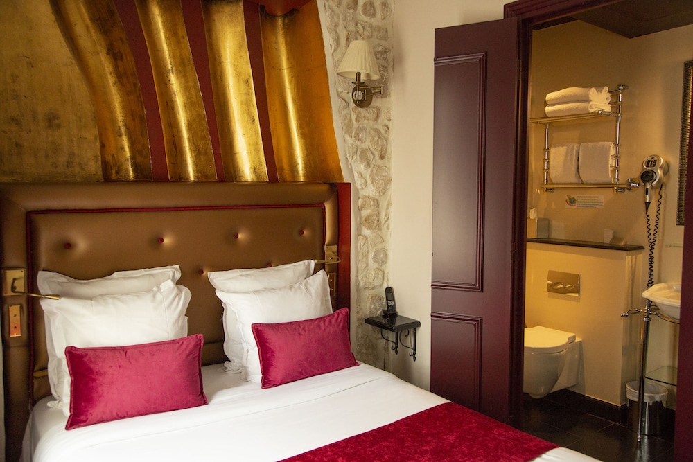 

Roma - Clichy - Hotel Du Beaumont