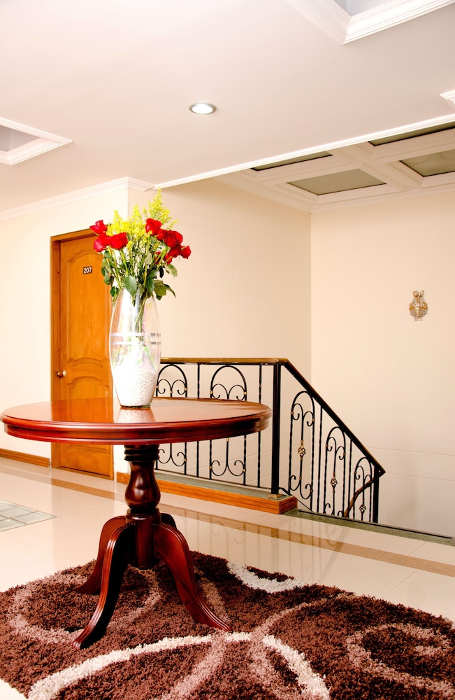 

Bologna - Bogota - Hotel Casa La Riviera