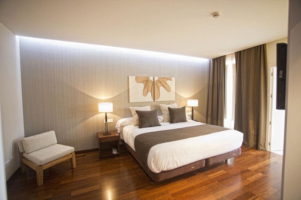 

Roma - Ourense - Carris Cardenal Quevedo