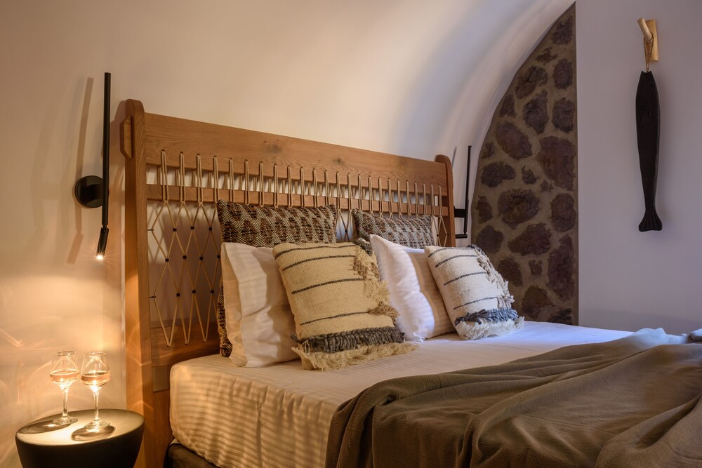 

Catania - Drafaki - Vrachos Suites Mykonos