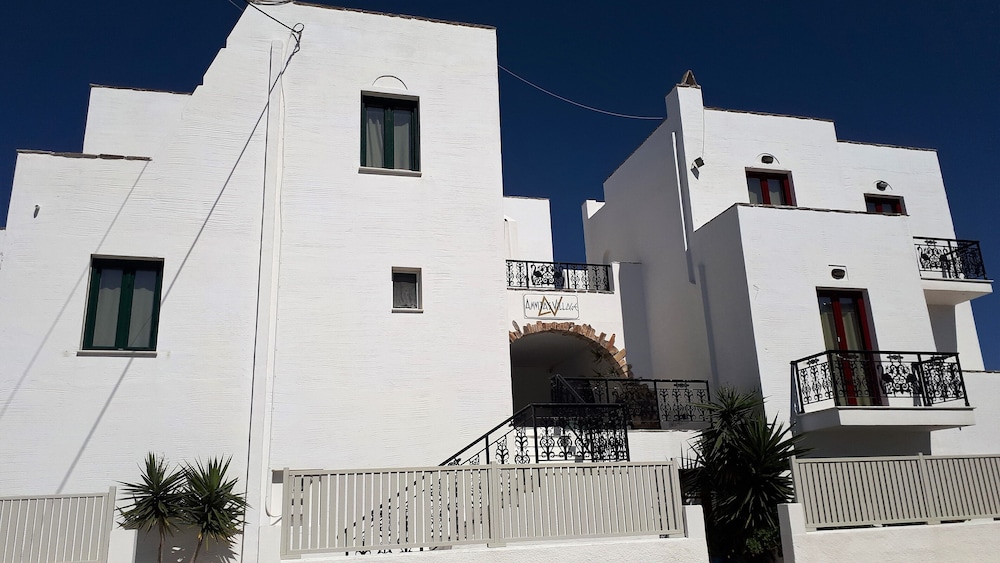 

Milano - Agia Anna Naxos - Annita's Village Hotel