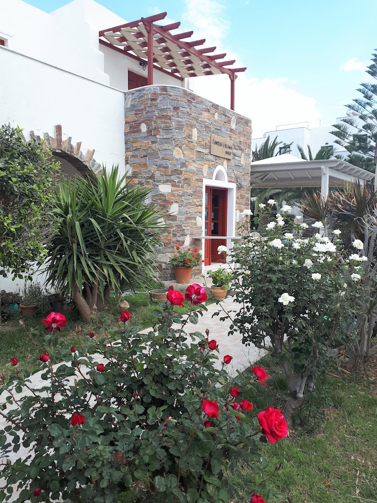 

Napoli - Naxos Chora - Annita's Village Hotel
