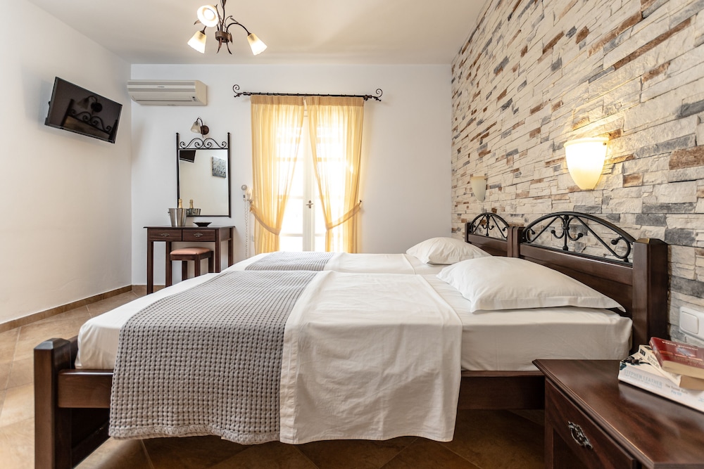 

Venezia - Stelida - Annita's Village Hotel