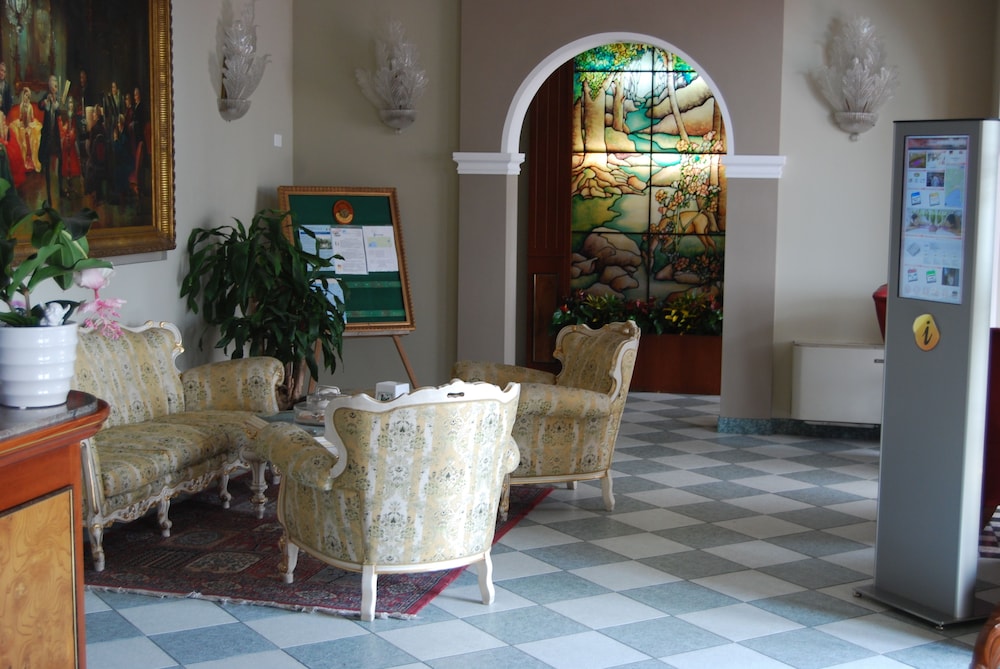 

Milano - Gargnano - Garda Sol Apart-hotel Beauty & SPA