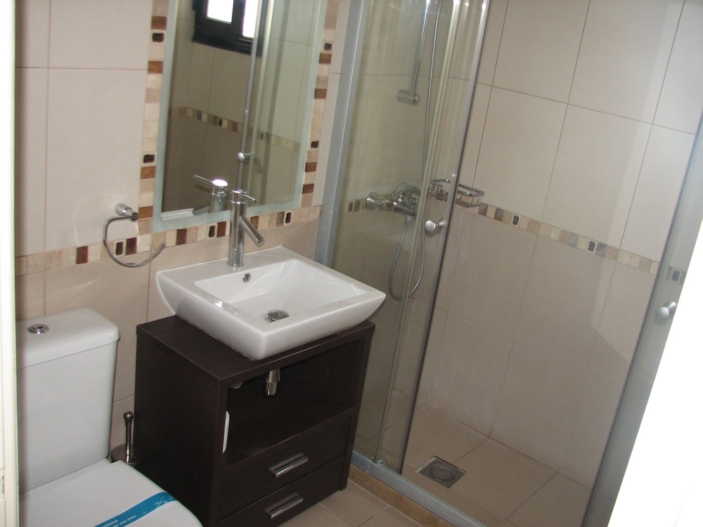 

Verona - Pissouri - Hill View Hotel Apartments
