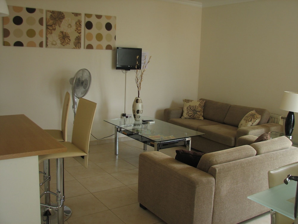 

Firenze - Pissouri - Hill View Hotel Apartments