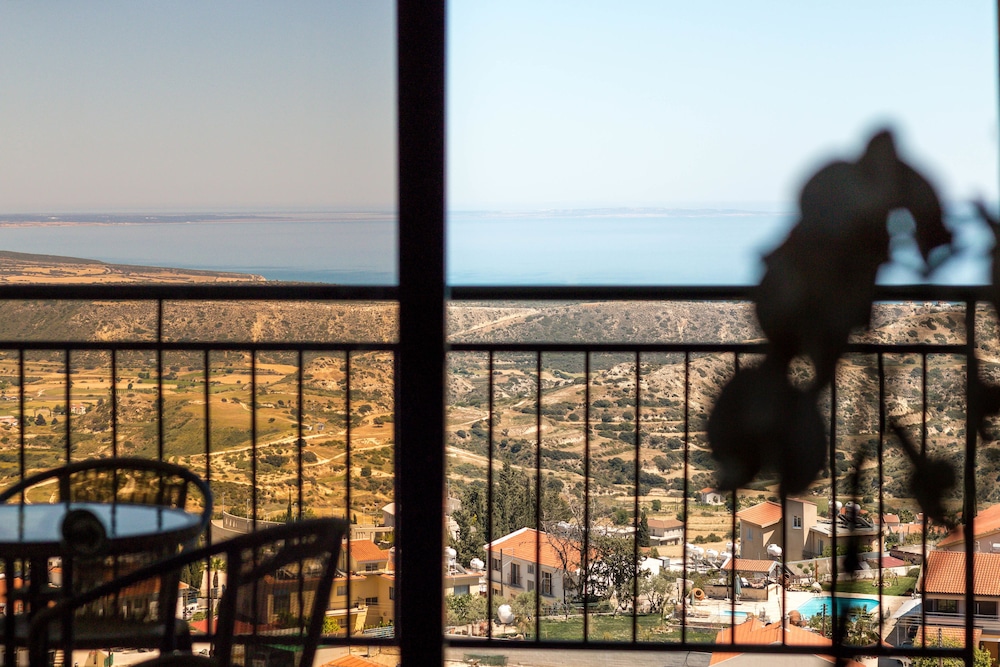 

Venezia - Pissouri - Hill View Hotel Apartments