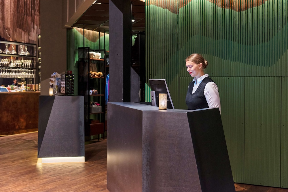 

Milano - Longyearbyen - Radisson Blu Polar Hotel Spitsbergen