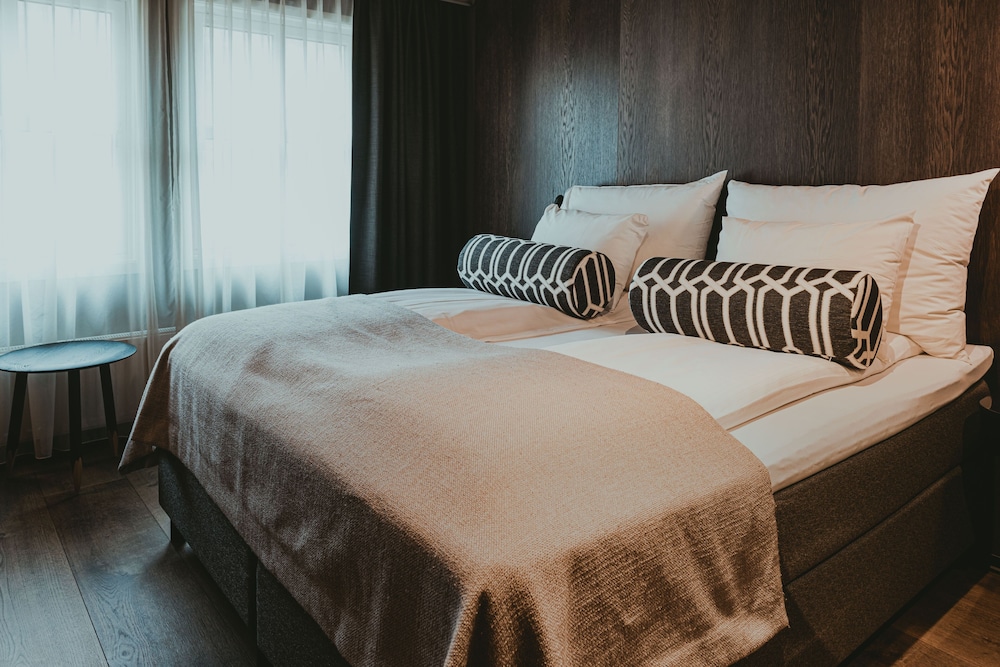 

Roma - Longyearbyen - Funken Lodge