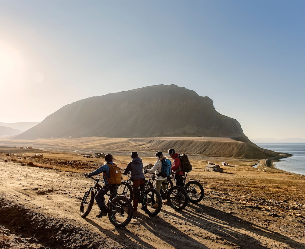 

Milano - Longyearbyen - Funken Lodge