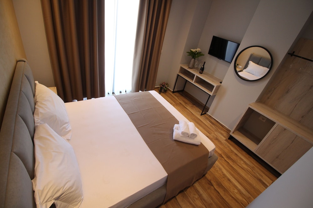 

Torino - Riviera Albanese - Hotel Citrus