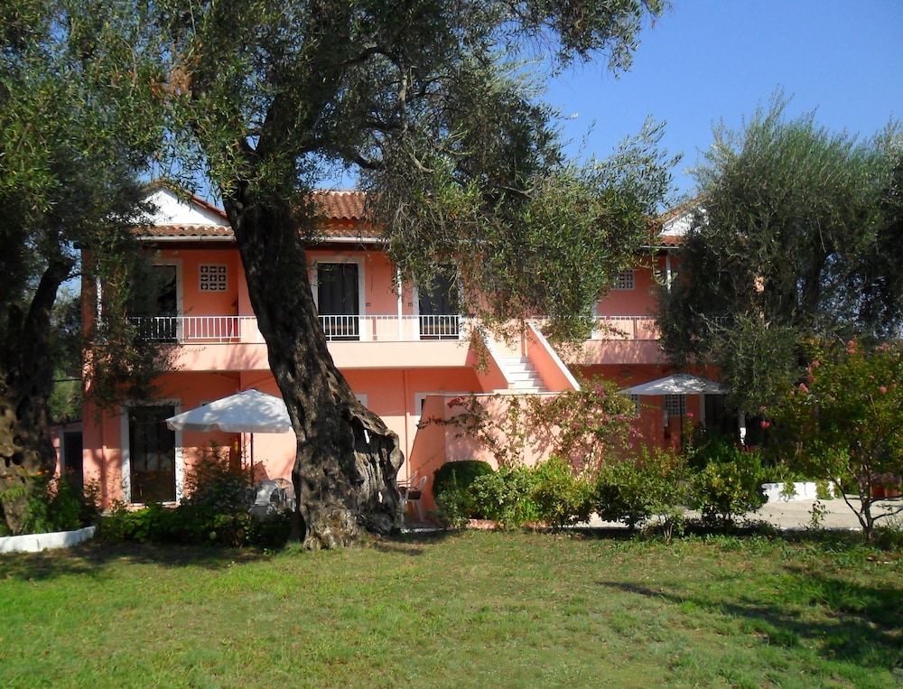 

Napoli - Barbati - Marilena Apartments & Studios
