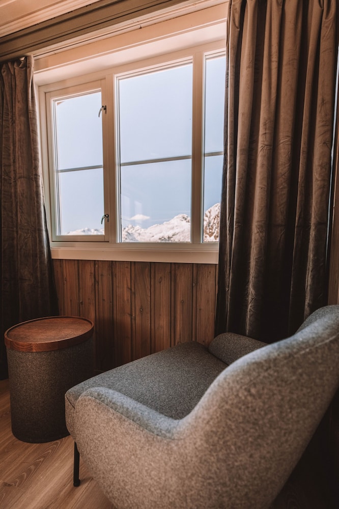 

Venezia - Svolvær - Skårungen - Hotel, Cabins and Camping