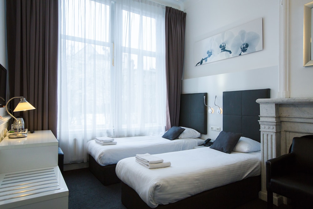 

Milano - Duivendrecht - Hotel Vossius Vondelpark