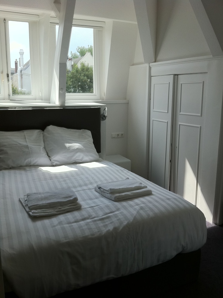 

Milano - Amstelveen - Hotel Vossius Vondelpark