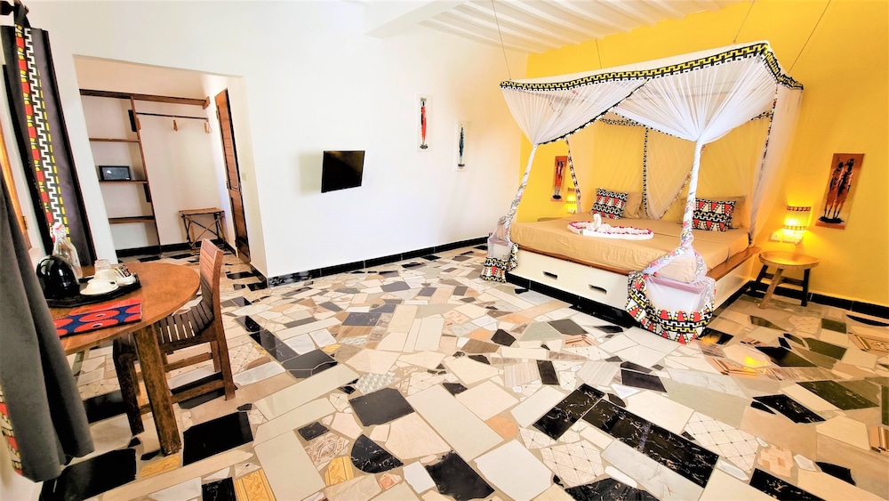 

Brindisi - Uroa - Paradise Beach Resort & Spa