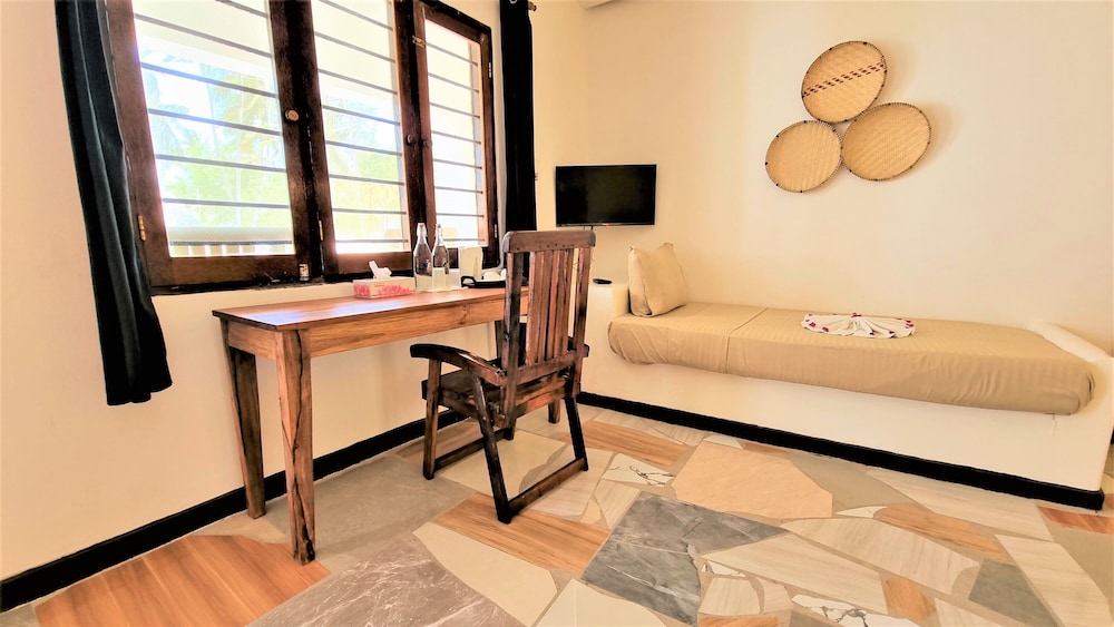 

Roma - Marumbi - Paradise Beach Resort & Spa