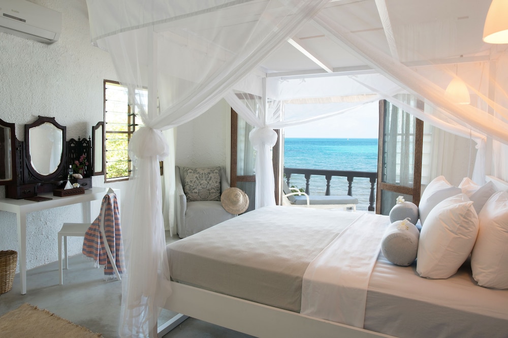 

Catania - Mangapwani - Chuini Zanzibar Lodge by NEWMARK