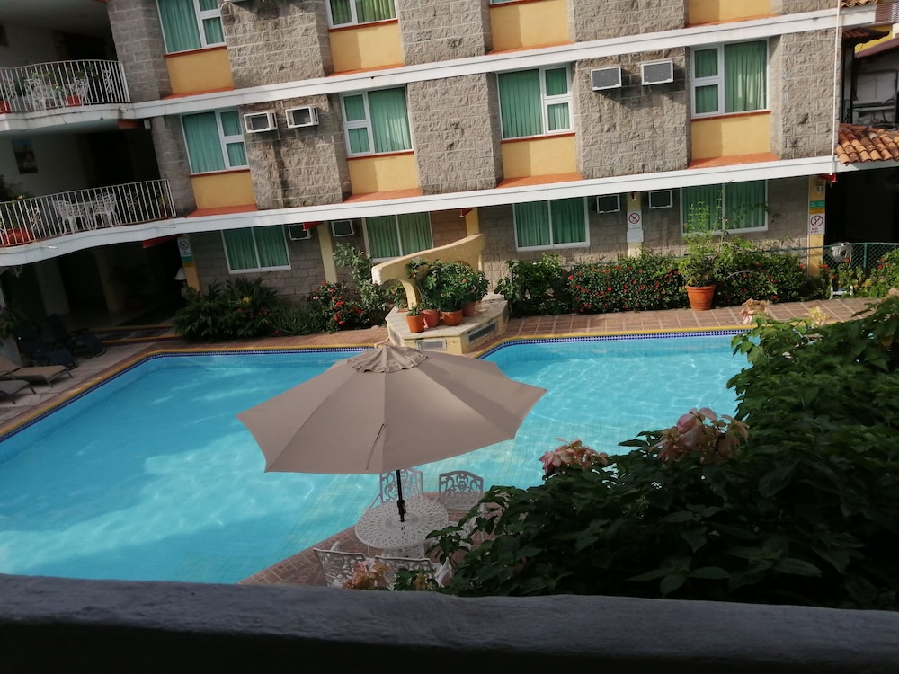 

Roma - Marina Vallarta - Vallartasol Hotel