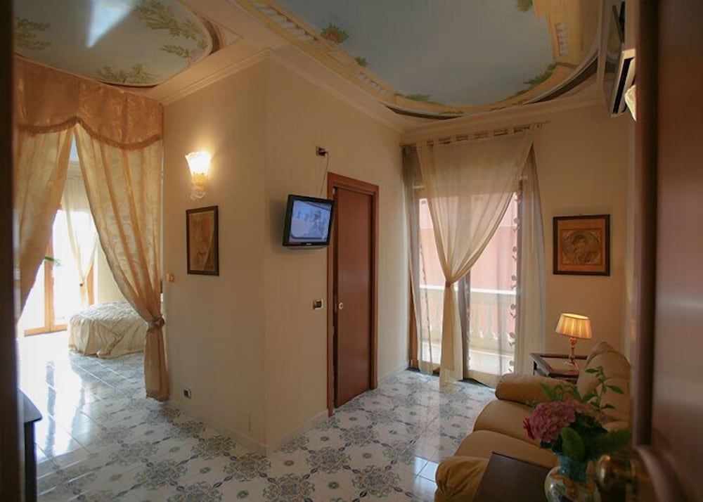 

Torino - Scala - Hotel Sottovento