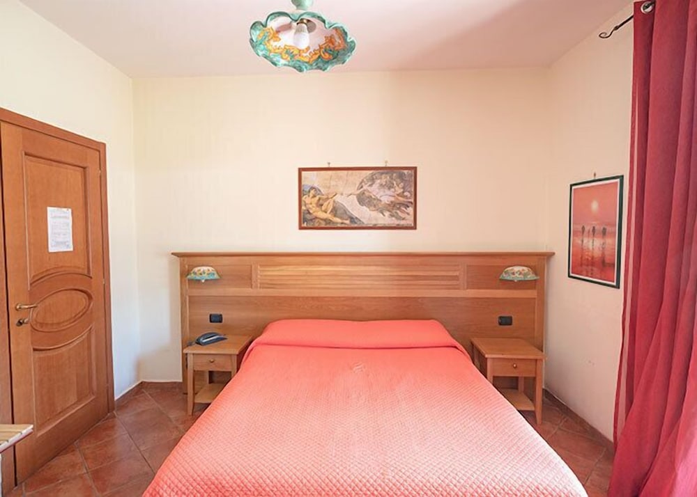 

Palermo - Costiera Amalfitana, Italia - Hotel Sottovento