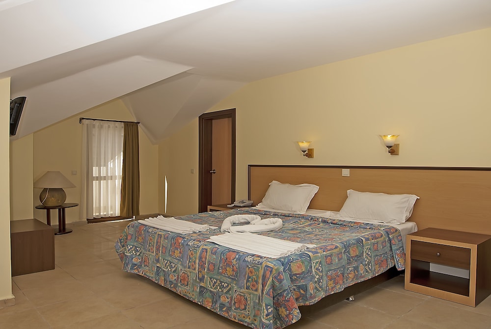 

Verona - Kemer - Felice Hotel