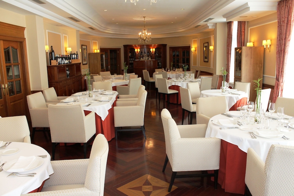 

Roma - Costa Cantabria - Hotel Hoyuela