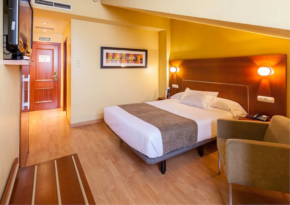 

Milano - Pamplona - Hotel Andia