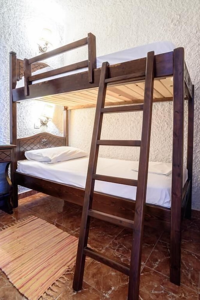 

Torino - Mesariá - Hotel Porto Perissa