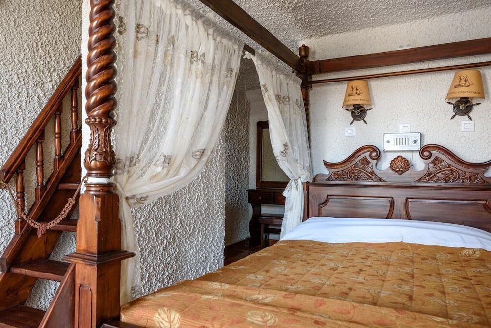 

Ancona - Mesariá - Hotel Porto Perissa