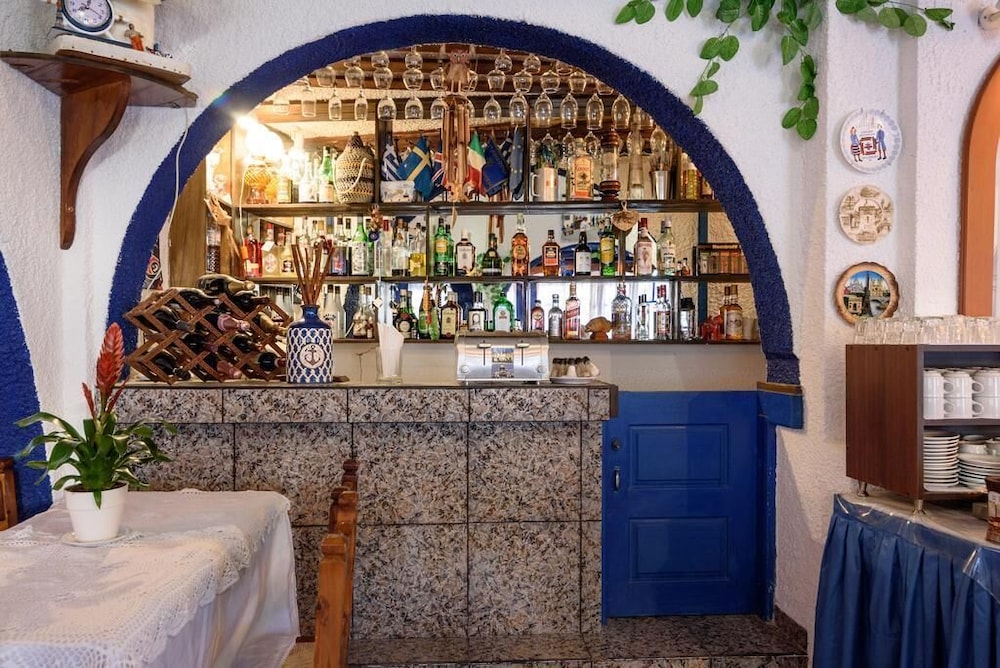 

Napoli - Mesariá - Hotel Porto Perissa