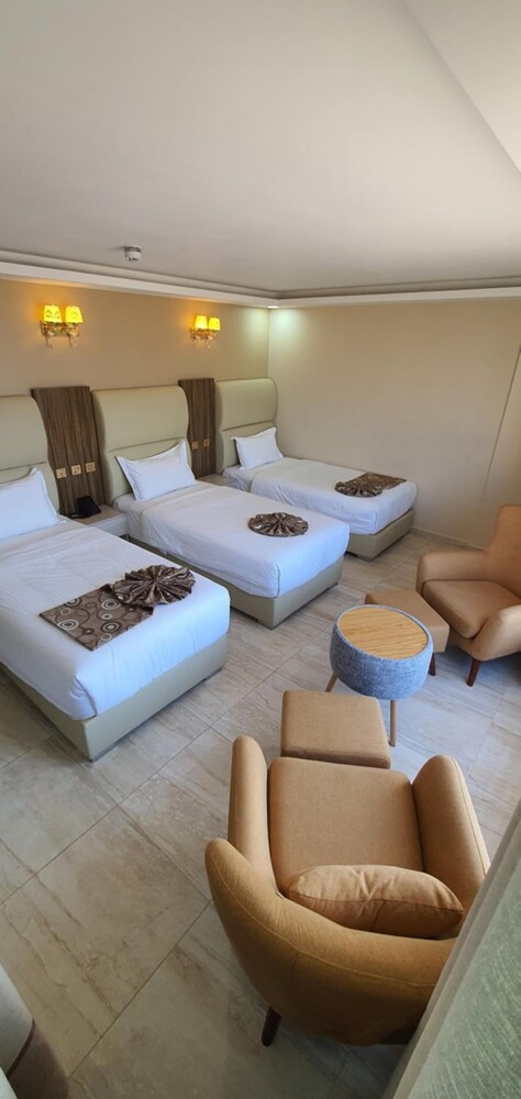 

Roma - Aqaba - Jordan Seasons Hotel
