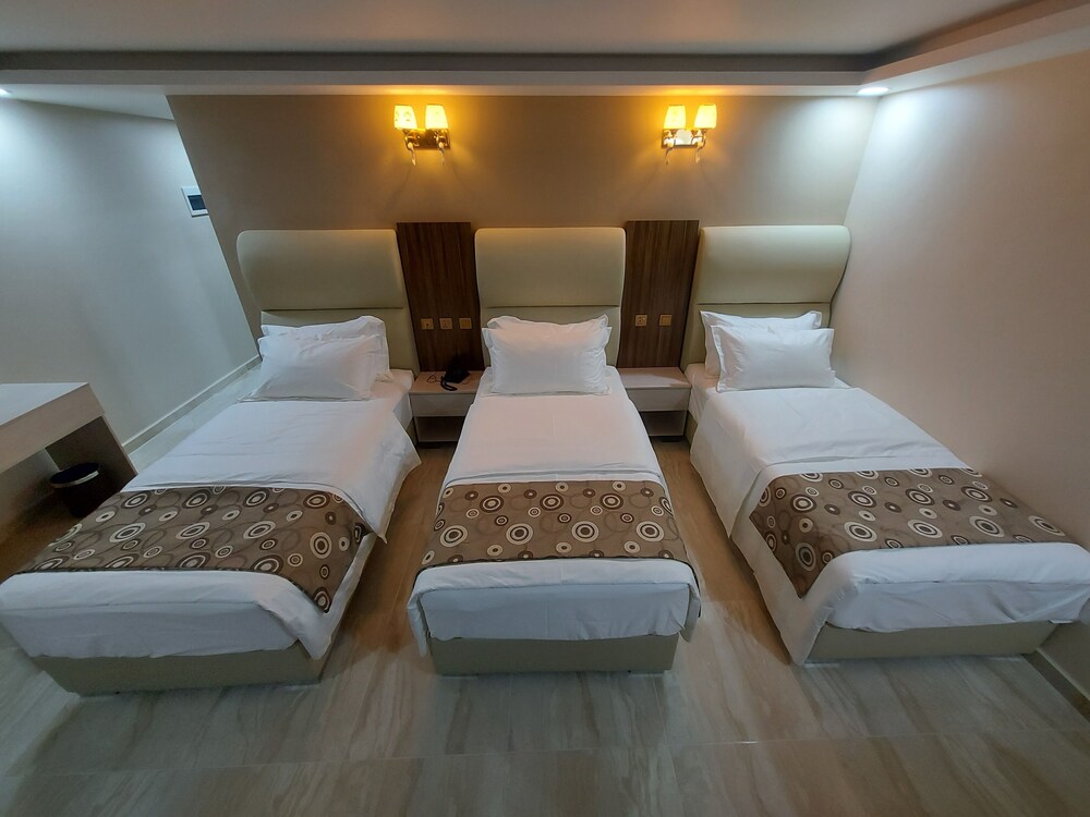 

Napoli - Aqaba - Jordan Seasons Hotel