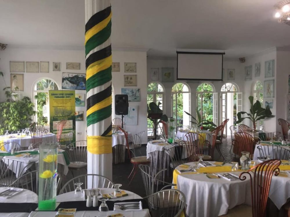 

Roma - Port Antonio - Jamaica Palace Hotel