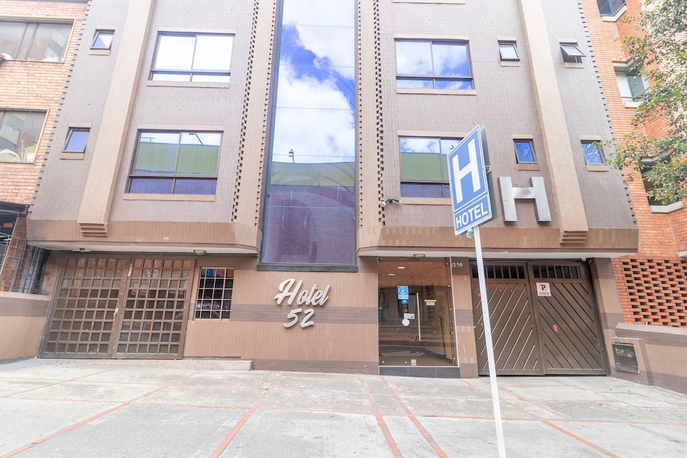 

Roma - Bogota - Ayenda 1086 Torre 52