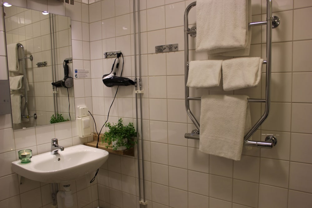 

Roma - Vaxholm - Bosön Hotell & Konferens