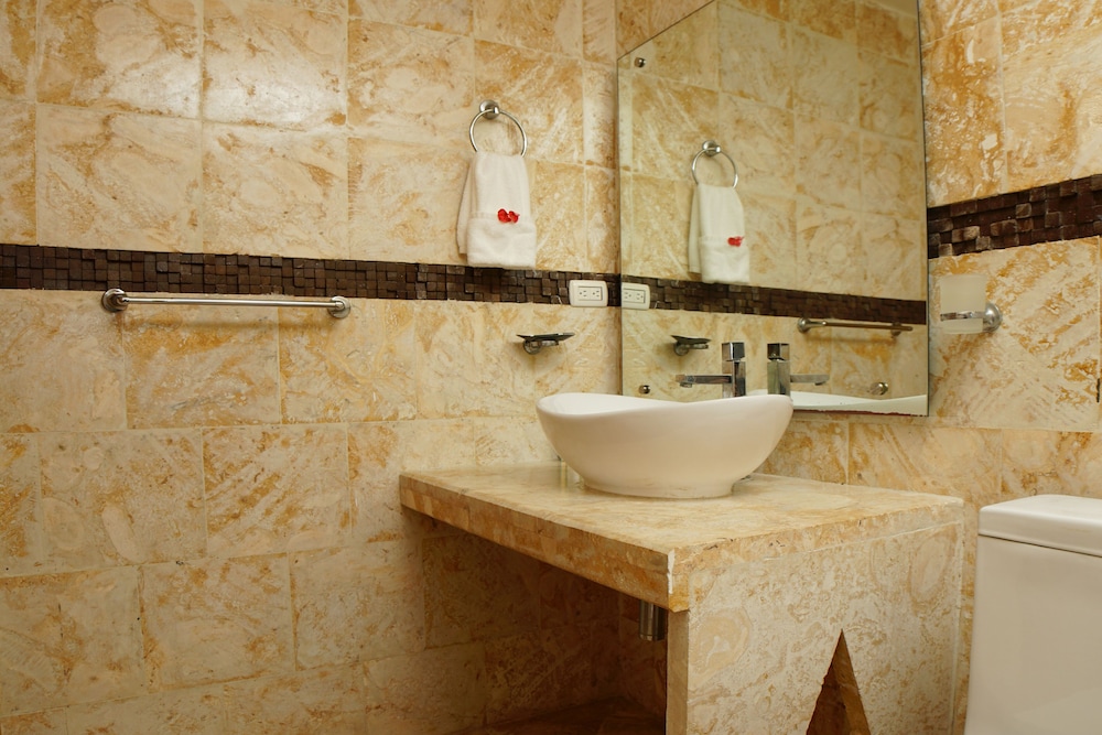 

Bologna - Juan Dolio - Sybaris Residences