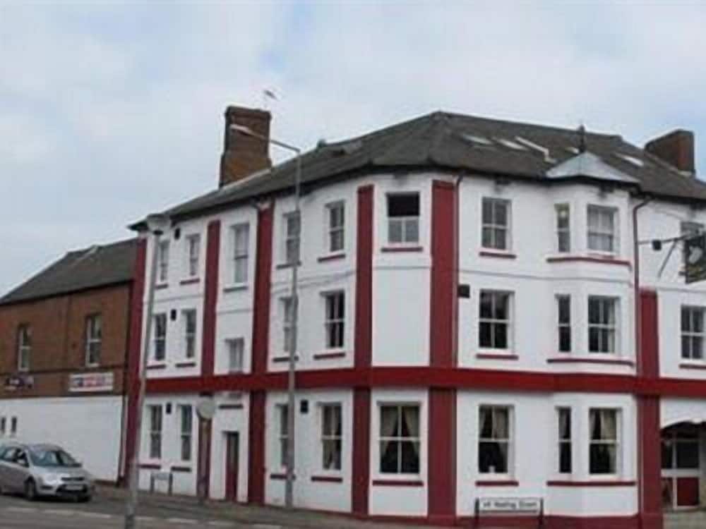 

Roma - Milton Keynes - The Swan Hotel